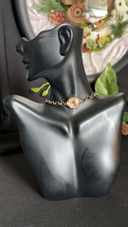 Lady bug choker