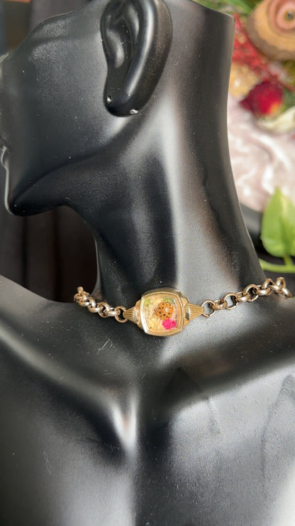 Lady bug choker